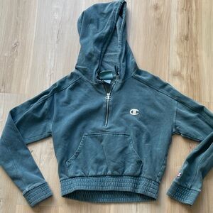 Champion cropped half zip hoodie
